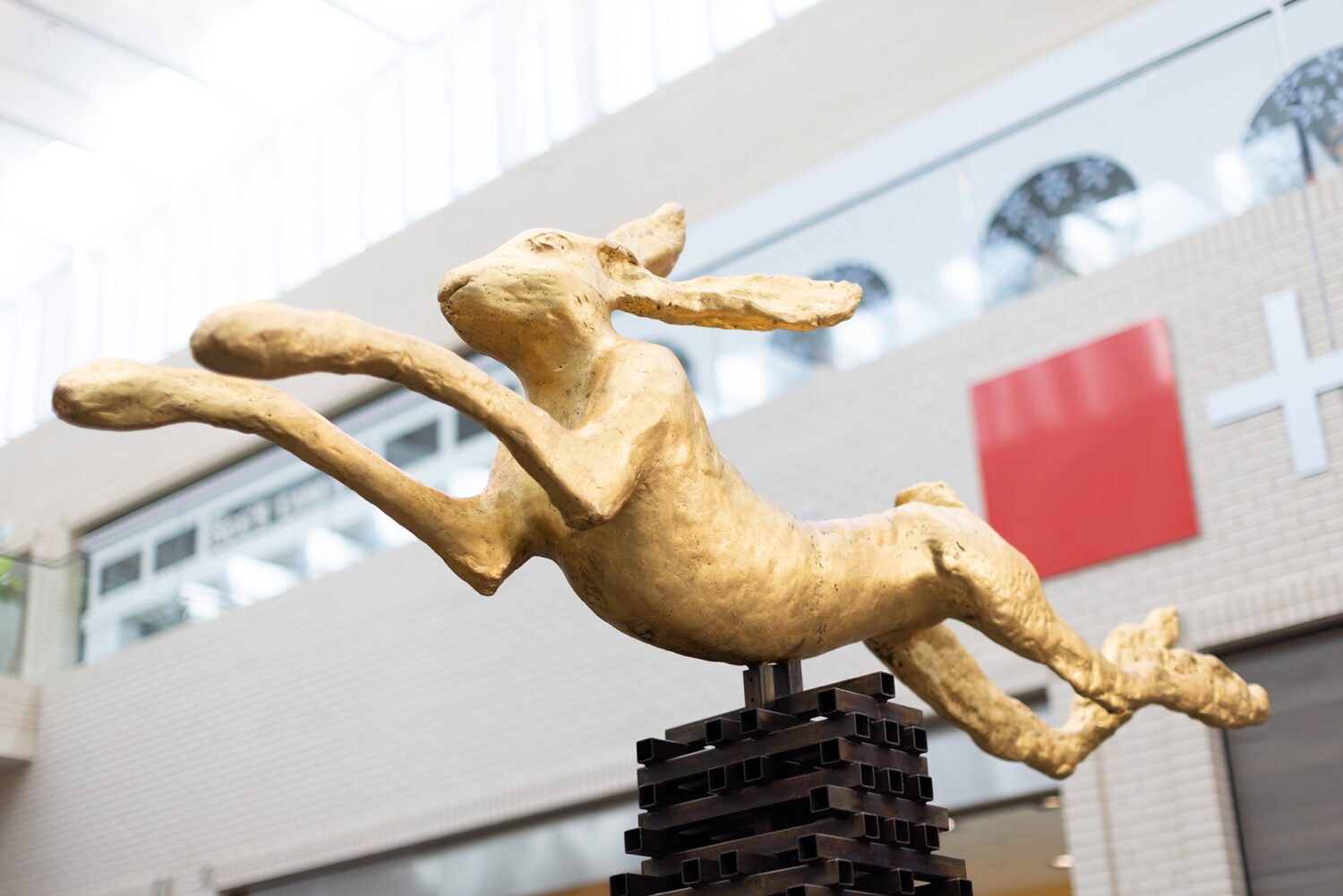 Photography by Nancy A. Nasher and David J. Haemisegger Collection. Large Leaping Hare, 1982, at NorthPark Center, Dallas, TX